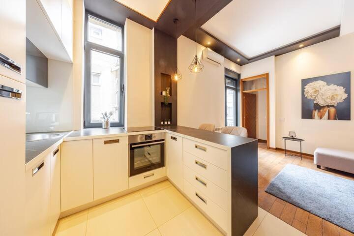 Lux Apartment In City Center เบลเกรด ภายนอก รูปภาพ