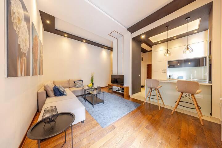 Lux Apartment In City Center เบลเกรด ภายนอก รูปภาพ